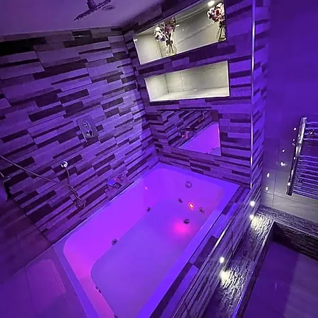 Livit Serviced Hotel 5*